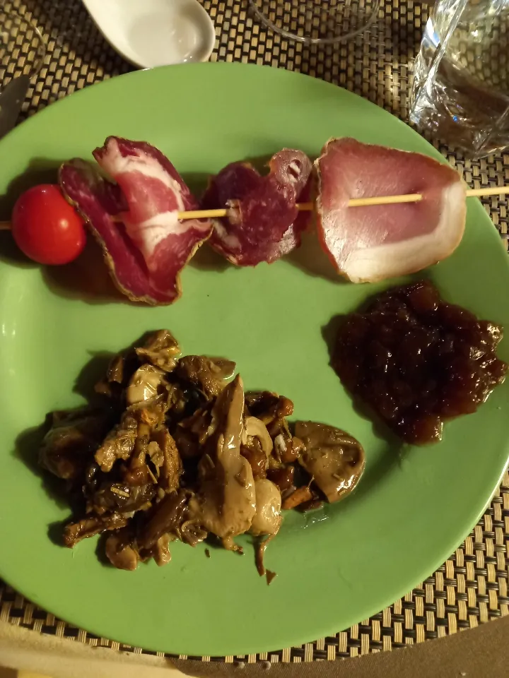 Assiette de Charcuterie Corse